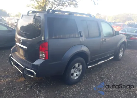 2012 Nissan Pathfinder S from USA, damaged, VIN 5N1AR1NB7CC621163